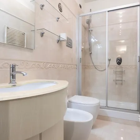 Appartement Italianway - Cantoni 3 *